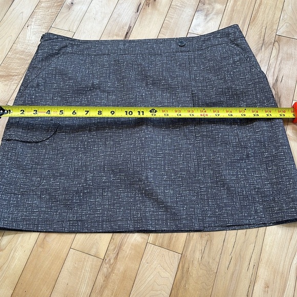 Avia Skort - Picture 4 of 7